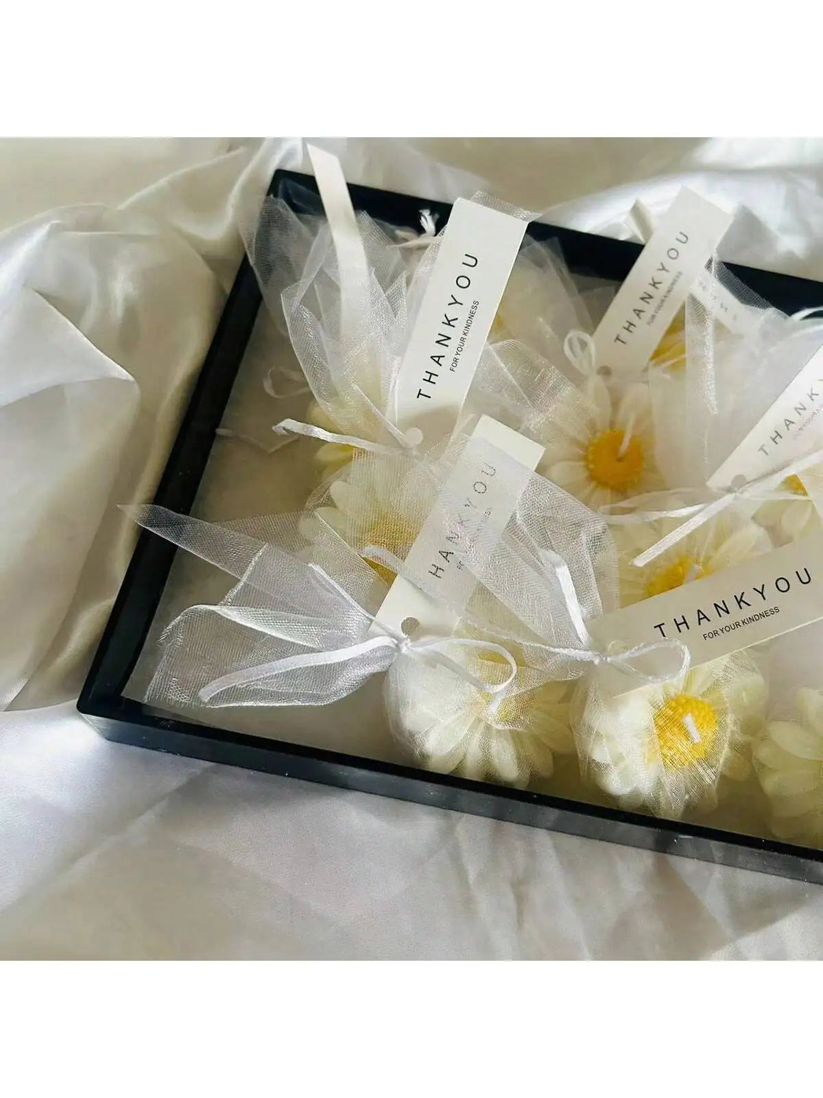 Daisy Candle Set – Scented Soy Wax for Home & Wedding Decor