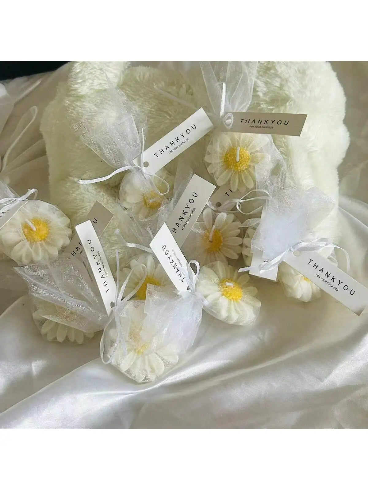 Daisy Candle Set – Scented Soy Wax for Home & Wedding Decor